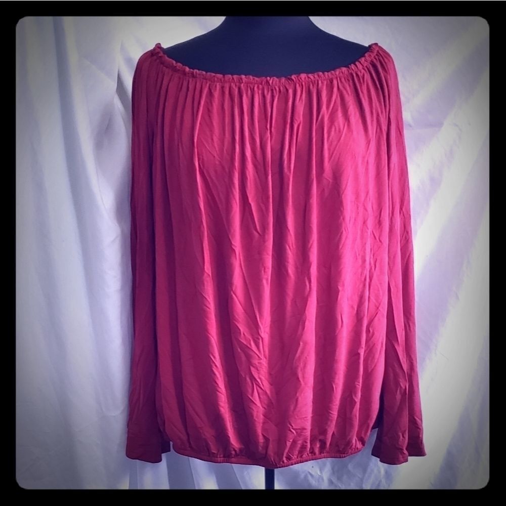 Ezbelle Blouse NWT